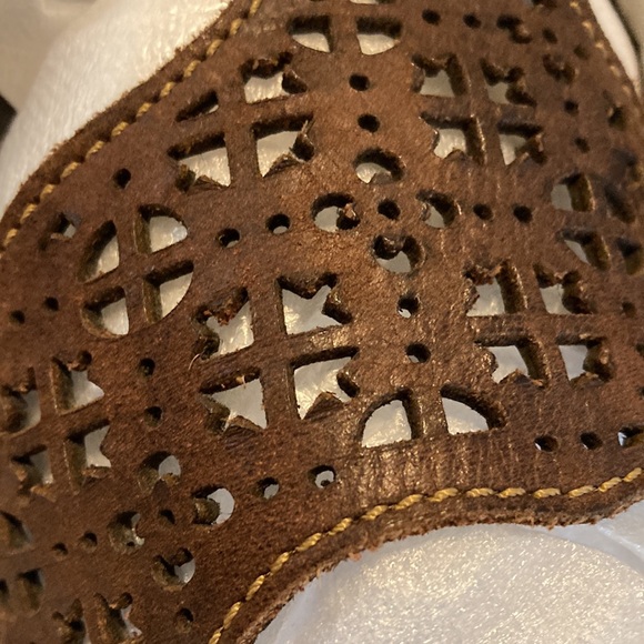 Born comfortable sandals - Picture 11 of 11